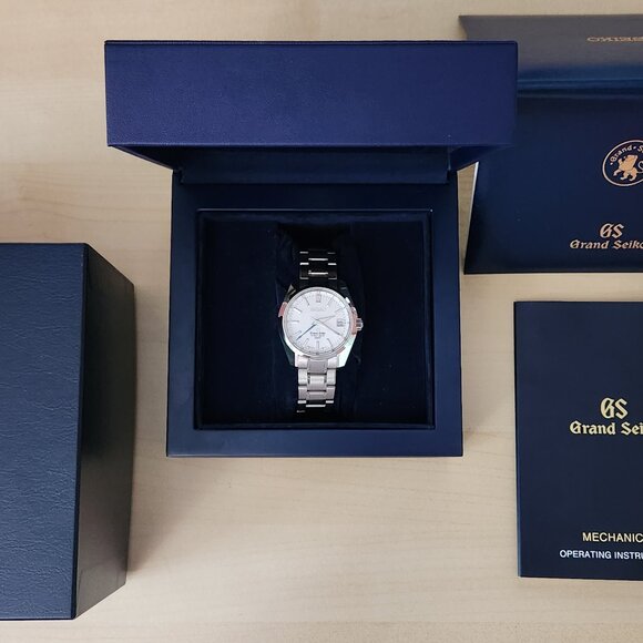 Grand Seiko Hi Beat 36000 Titanium GMT Teak Dial Box & Papers - Picture 6 of 17